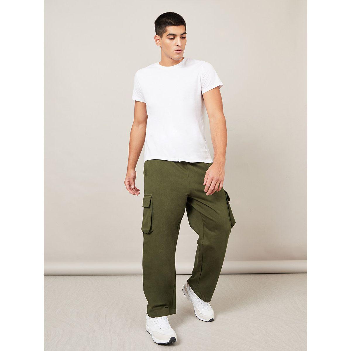 جوغر بجيوب كارجو وقصة واسعة-men-clothing-bottoms-joggers-image-2