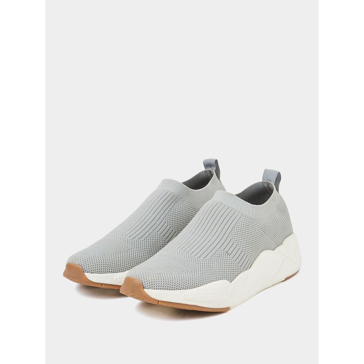 Styli Chunky Sole Sneaker with Pull Tab-men-shoes-sneakers-image-2