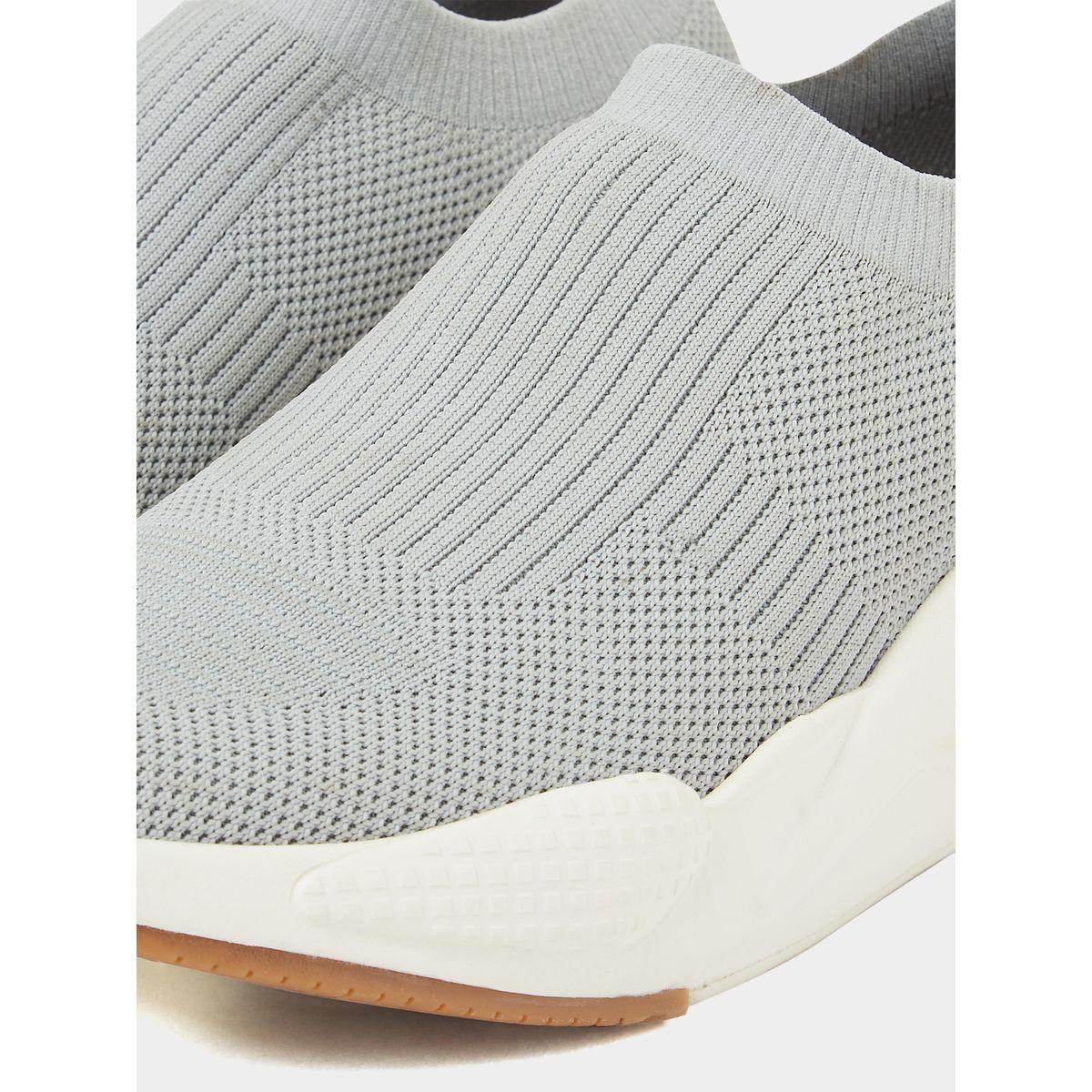Styli Chunky Sole Sneaker with Pull Tab-men-shoes-sneakers-image-3