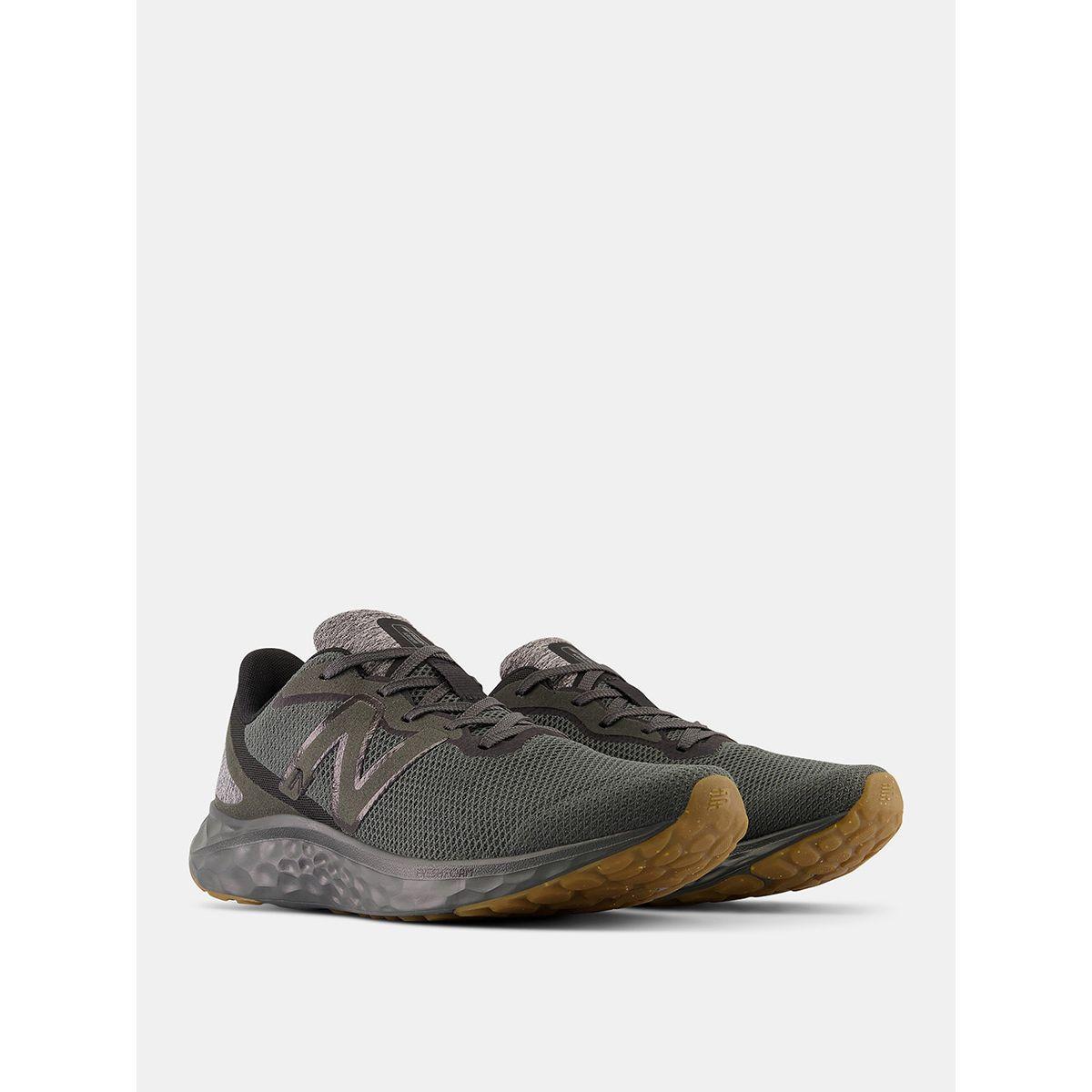 New Balance Arishi Running Shoes-sports-men-shoes-image-4