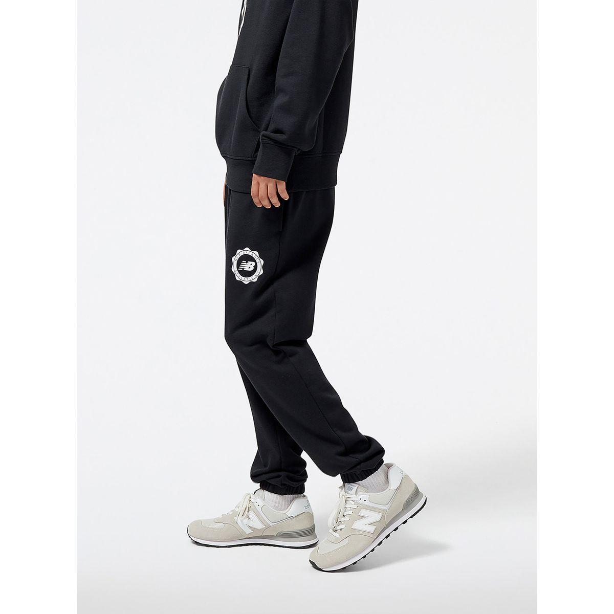 New Balance Logo Detail Seasonal Fleece Jogger-men-clothing-bottoms-joggers-image-3