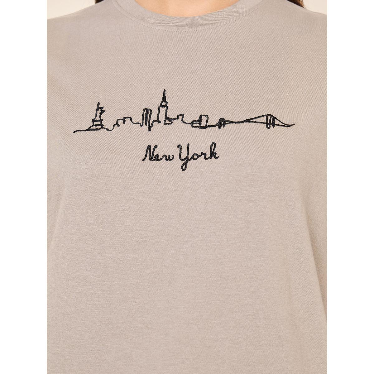 Styli Oversized Cotton Embroidered New York Longline T-Shirt-women-clothing-tshirts-image-3