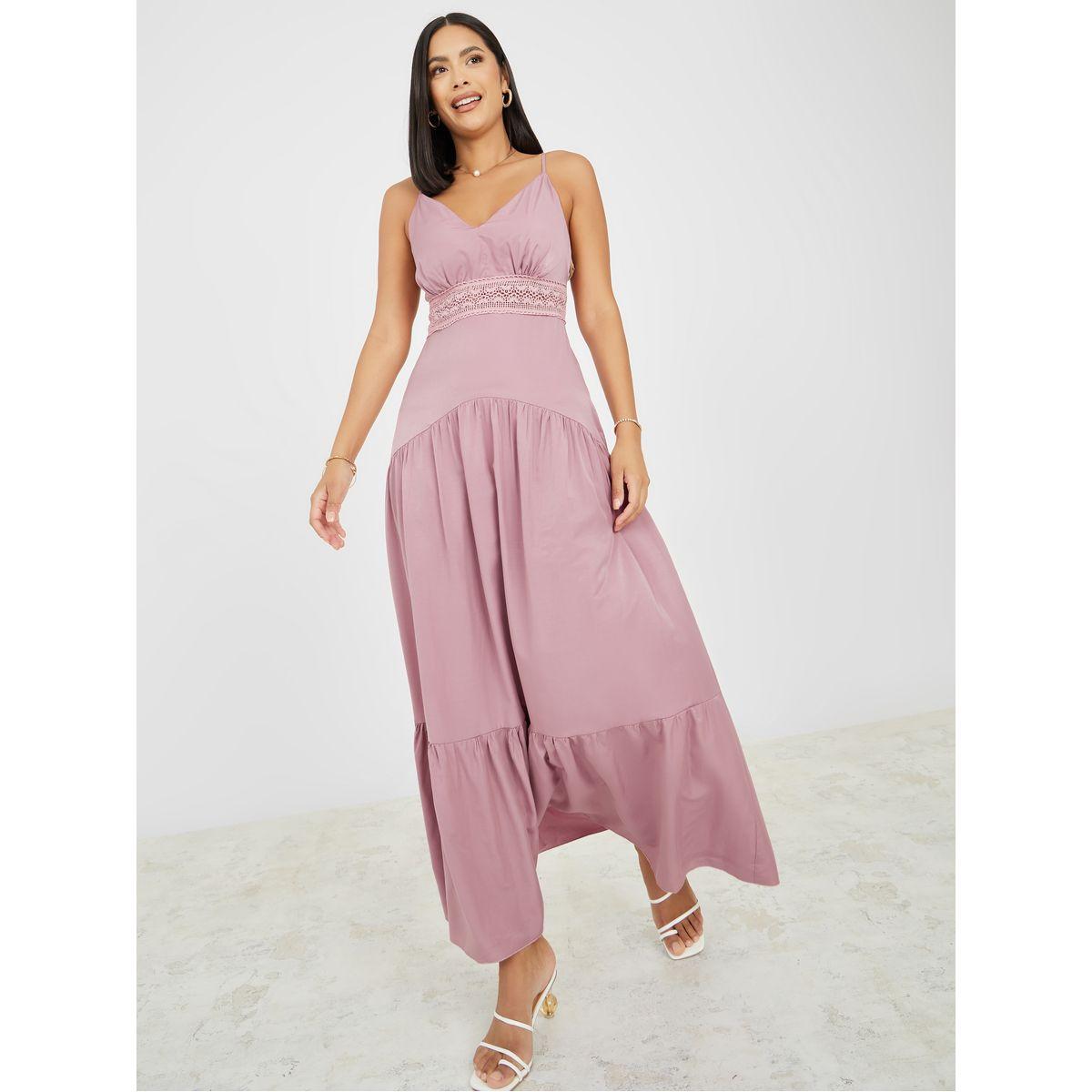 فستان طويل بكسرات وتفاصيل دانتيل-women-clothing-dresses-image-1