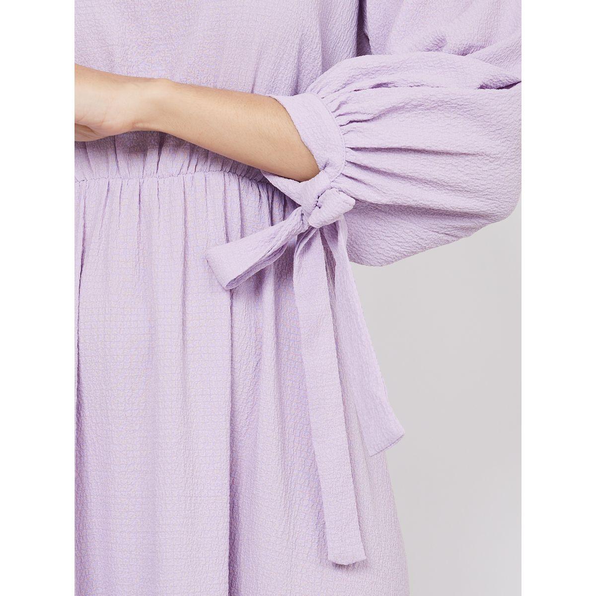 Styli Tie-Cuff Sleeve Textured A-Line Maxi Dress-women-clothing-dresses-image-3