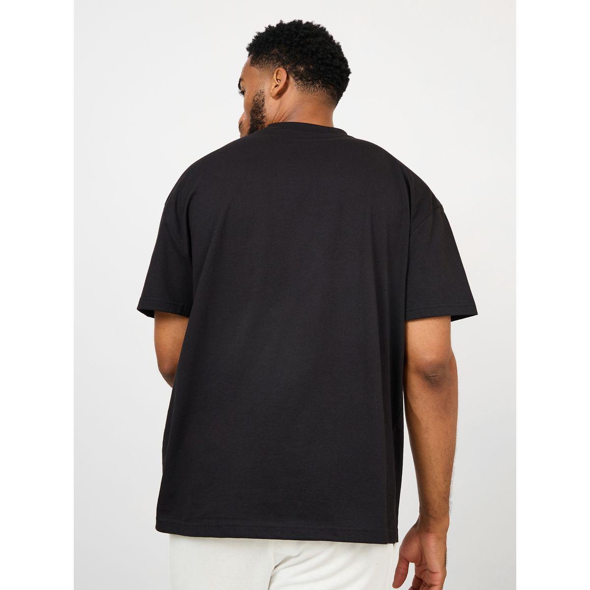 تيشيرت واسع مطبع بطبعة سمايلي-men-clothing-tshirtsandpolos-tshirts-image-4