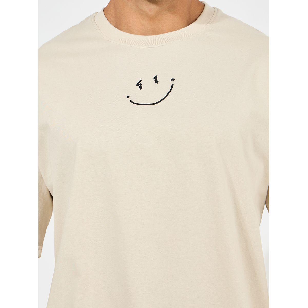 Styli Minimal Emoji Chest Print Oversized T-Shirt-men-clothing-tshirtsandpolos-tshirts-image-3