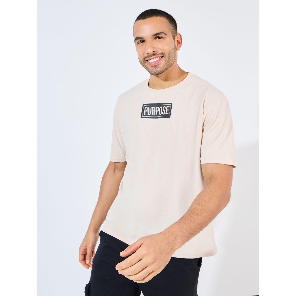 تيشيرت فضفاض مطبع بطبعة كتابة-men-clothing-tshirtsandpolos-tshirts-image-1
