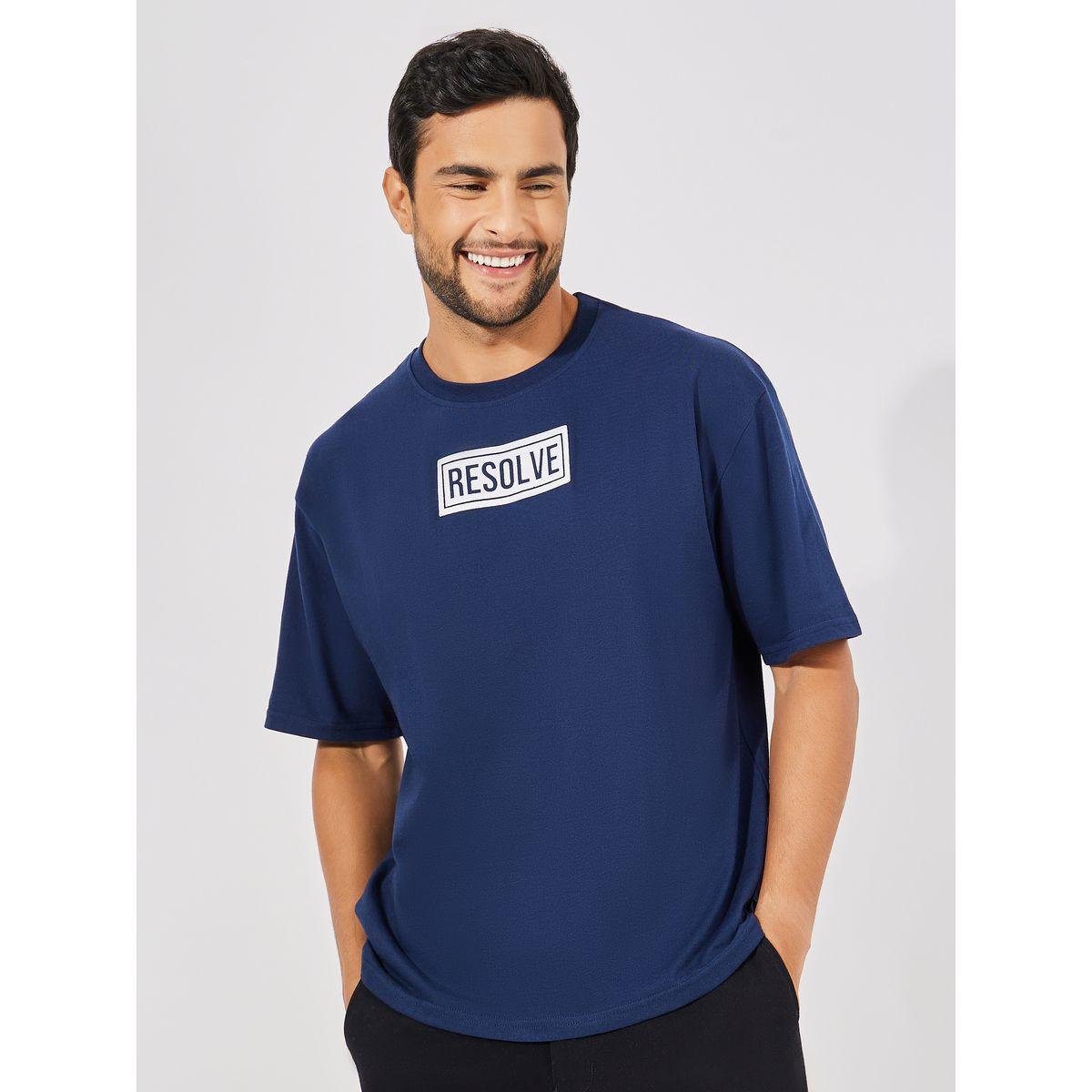تيشيرت فضفاض مطبع بطبعة كتابة-men-clothing-tshirtsandpolos-tshirts-image-1
