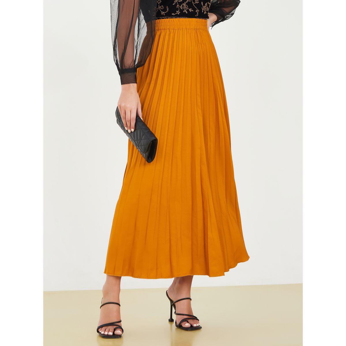 Styli Solid Pleated Maxi Flared Skirt