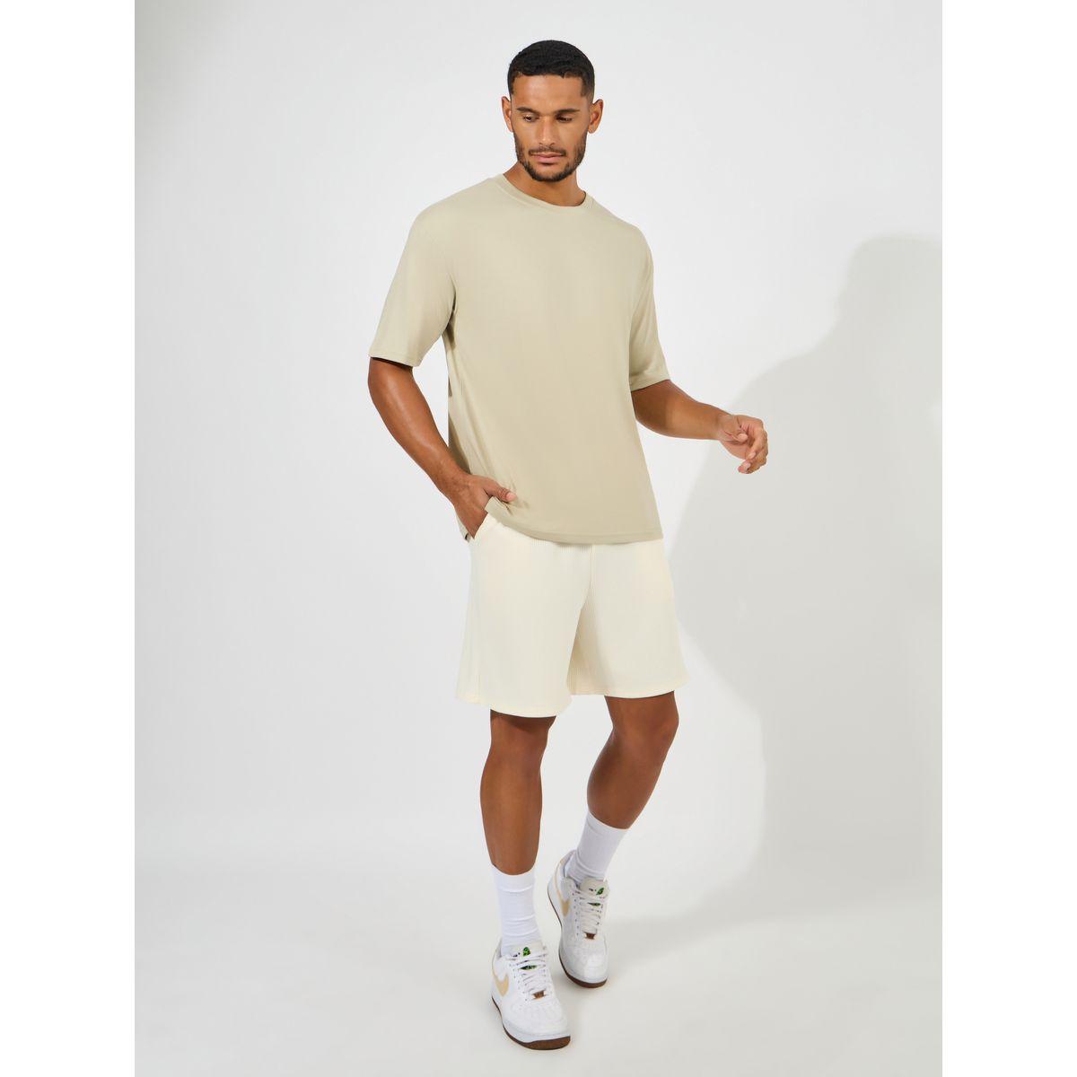 تيشيرت فضفاض مطبع بطبعة جرافيك-men-clothing-tshirtsandpolos-tshirts-image-3