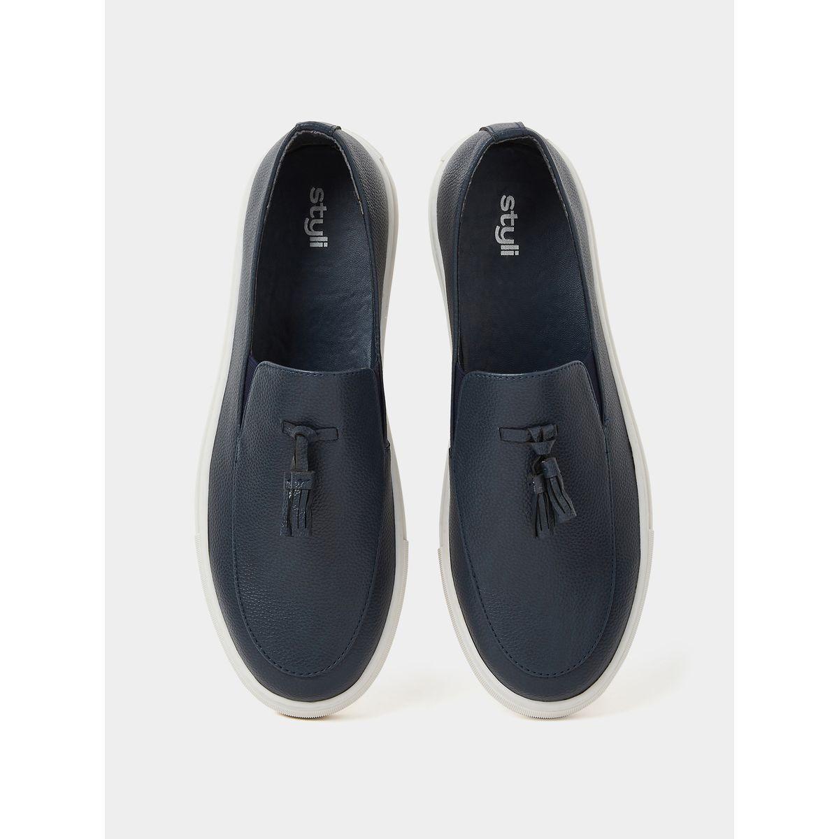Styli Tassel Front Detail Casual Moccasin-men-shoes-loafersandmoccasins-image-5