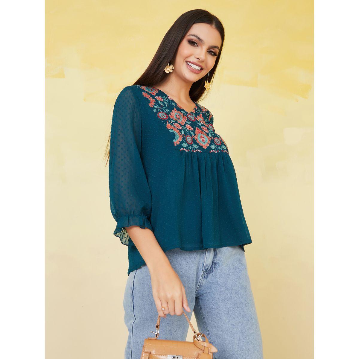بلوزة بيبلوم بتفاصيل مطرزة-women-clothing-shirtsandblouses-blouses-image-1
