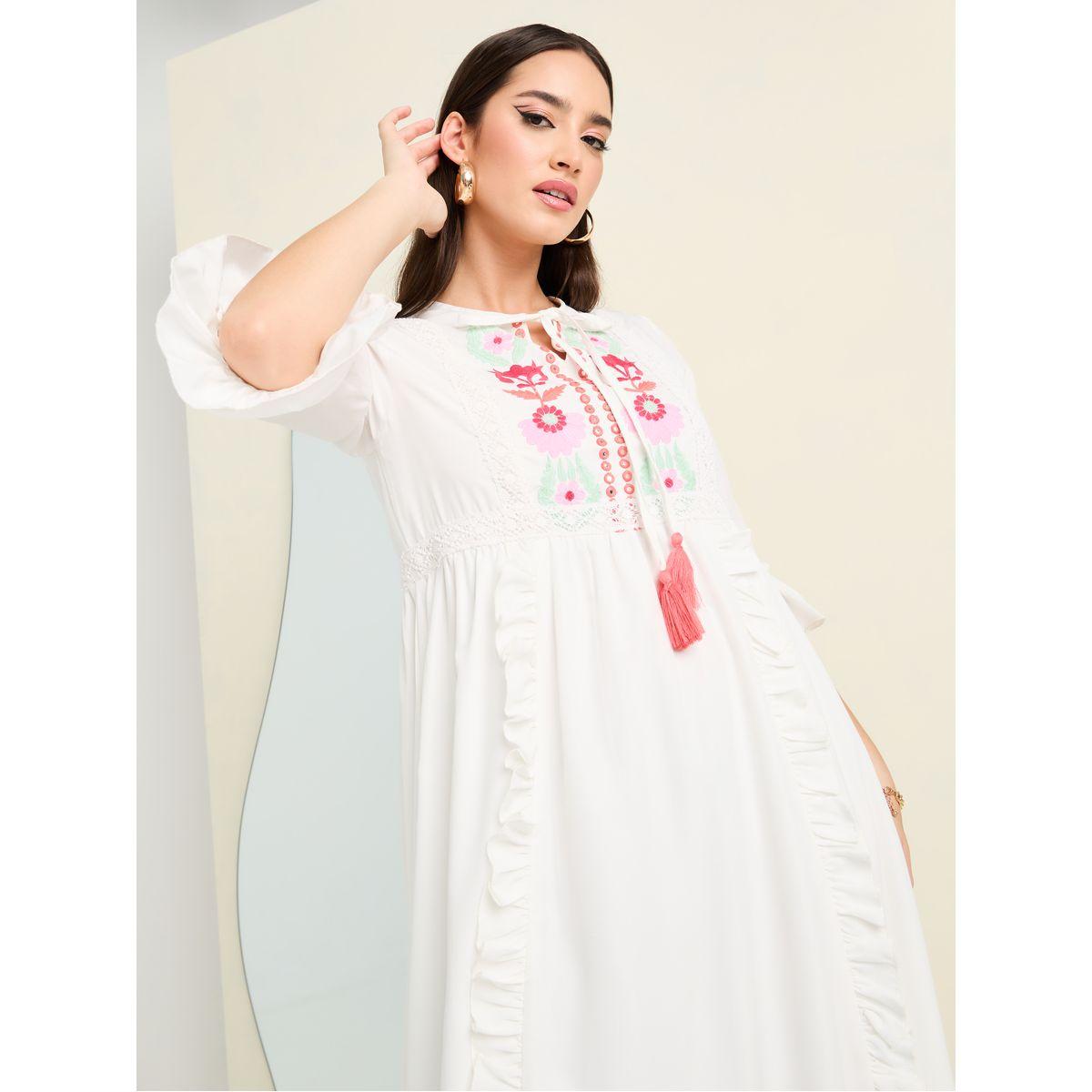 فستان طويل بتفاصيل مطرزة-women-clothing-dresses-image-2