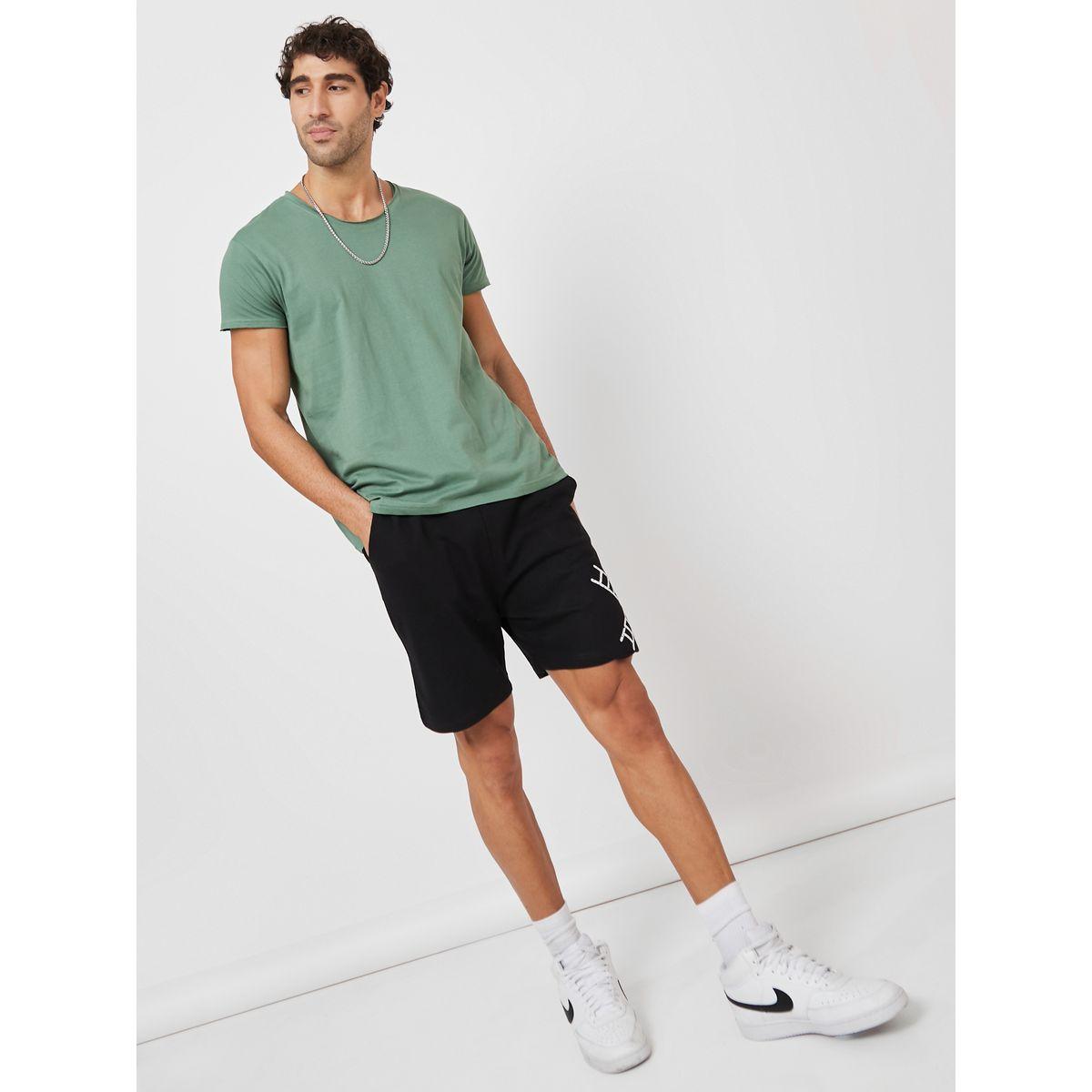 Styli Ladder Placement Print Regular Fit Shorts-men-clothing-bottoms-shorts-image-2
