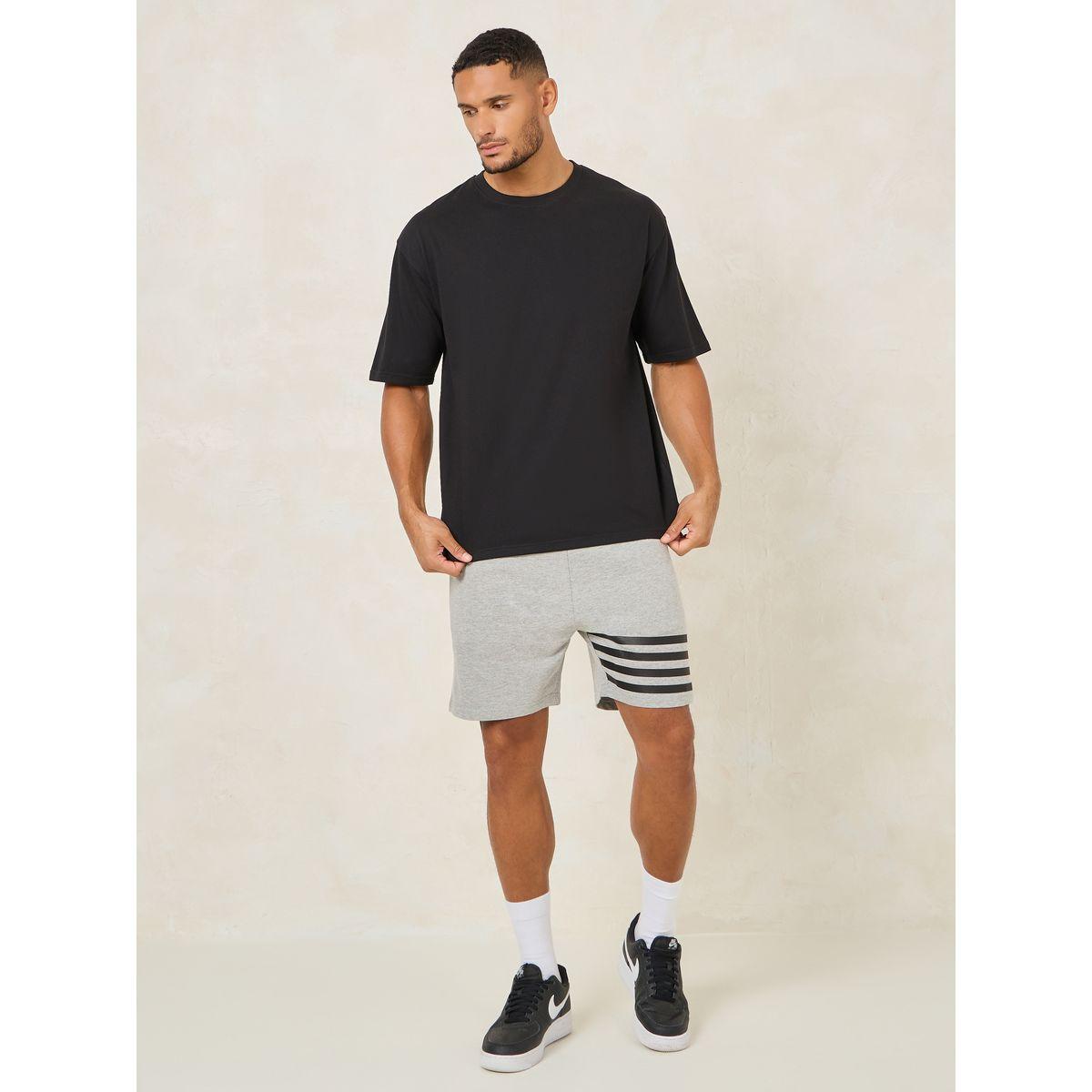 Styli Striped Print Detail Regular Fit Shorts-men-clothing-bottoms-shorts-image-2