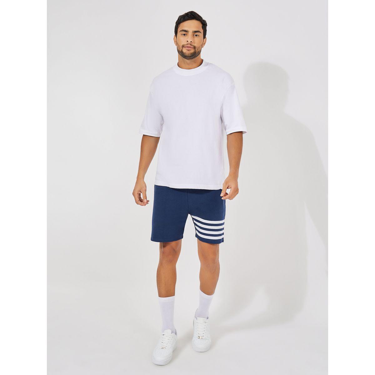 شورت مخطط بقصة عادية مع جيوب واربطة-men-clothing-bottoms-shorts-image-3