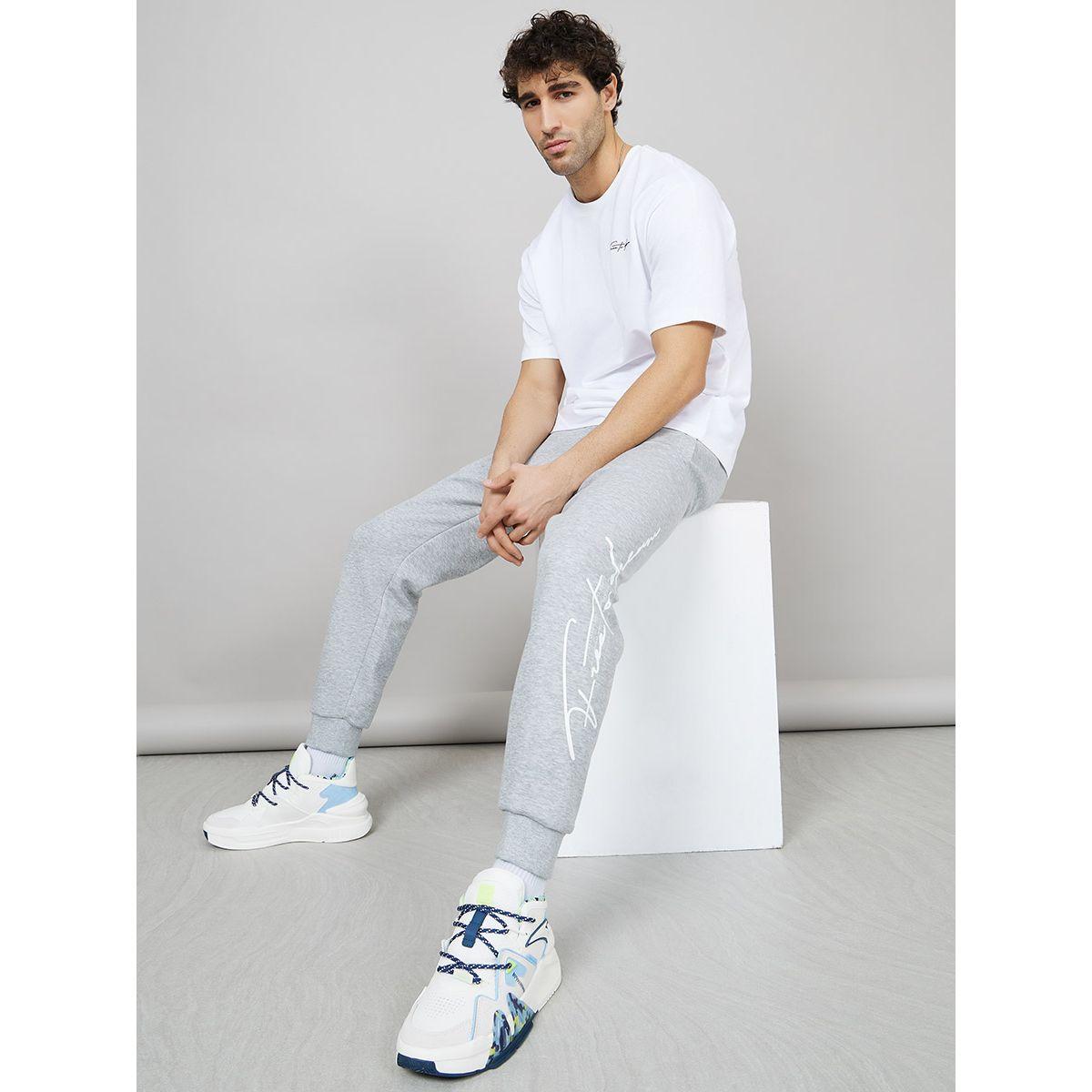 جوغر محبوك ومطبع بكتابة-men-clothing-bottoms-joggers-image-1