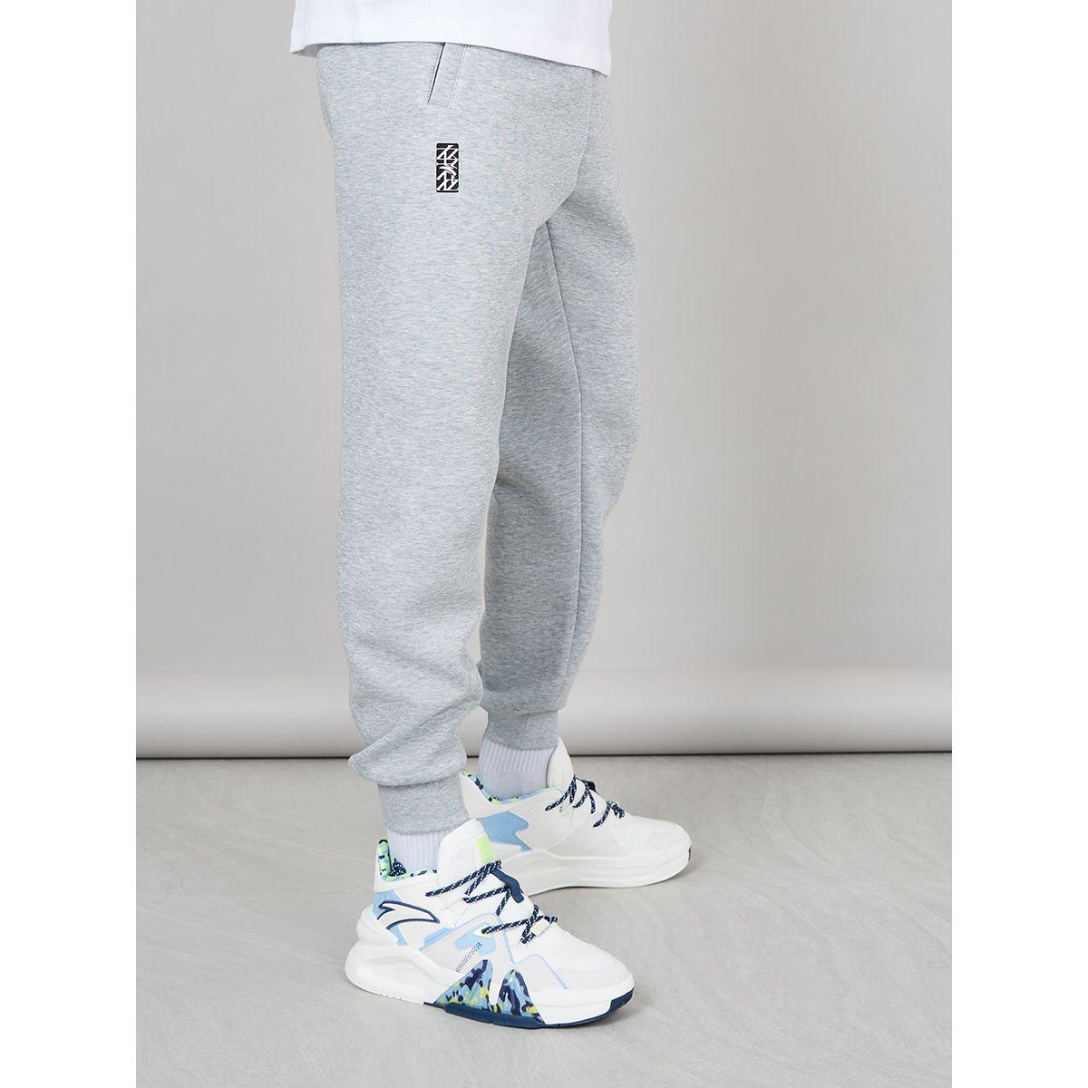 جوغر محبوك ومطبع بكتابة-men-clothing-bottoms-joggers-image-3