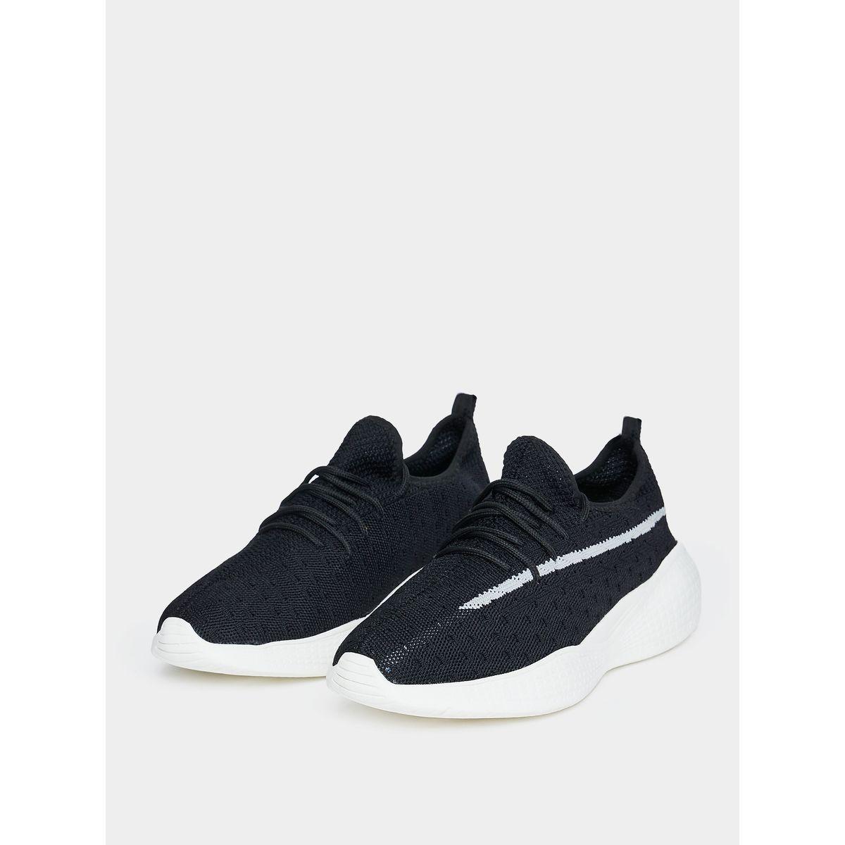 حذاء سنيكرز محبوك برباط غلق-men-shoes-sneakers-image-2