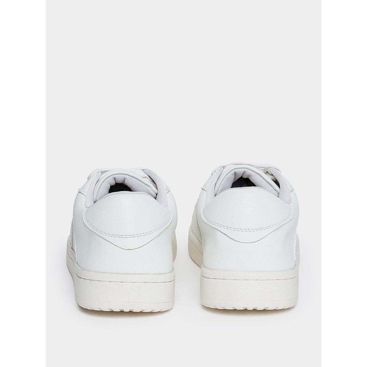Styli Solid Lace-Up Casual Sneakers-men-shoes-sneakers-image-3