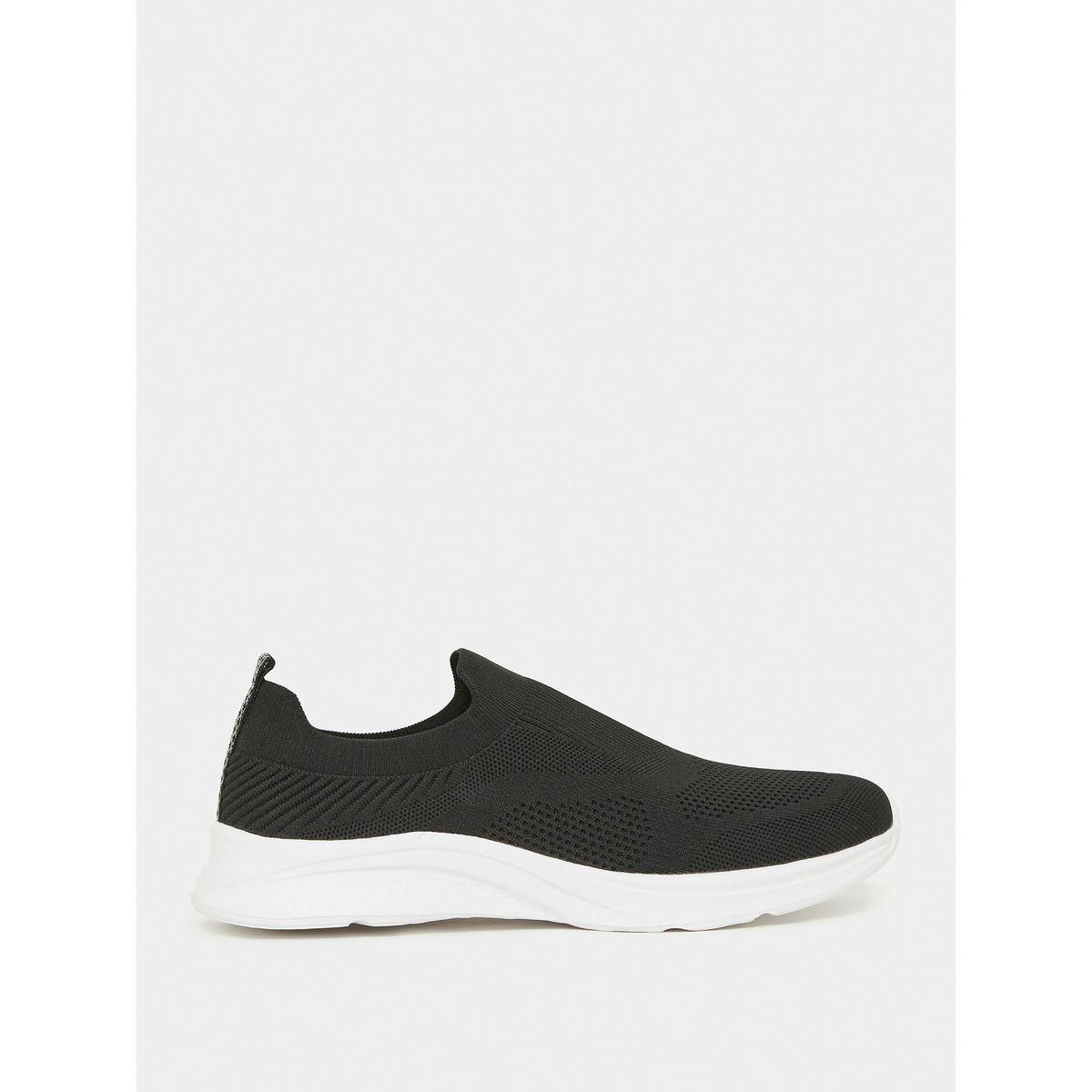 حذاء سنيكرز بتفاصيل بارزة الملمس-men-shoes-sneakers-image-6