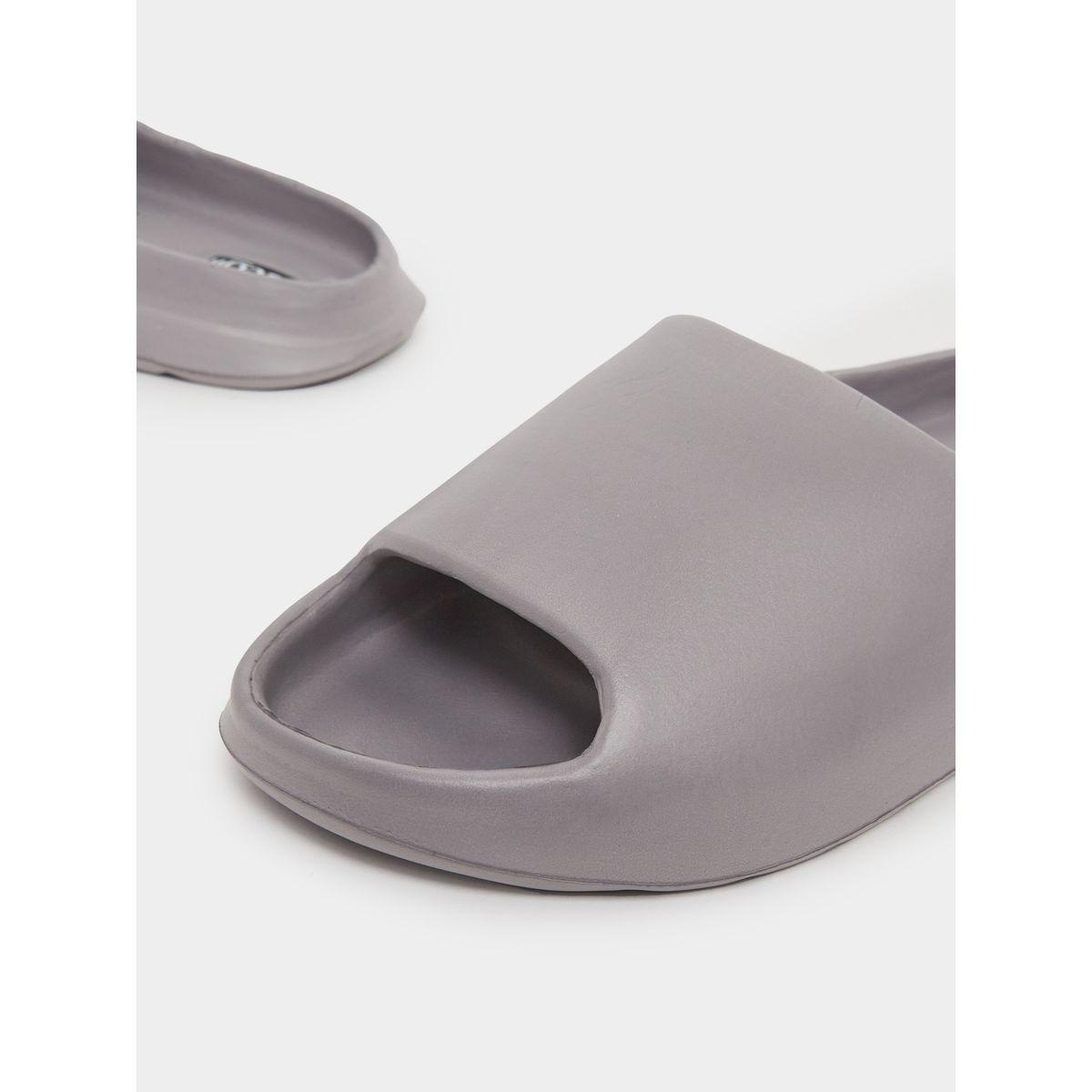 شرائح منصة صلبة-men-shoes-flipflopsandslides-image-3