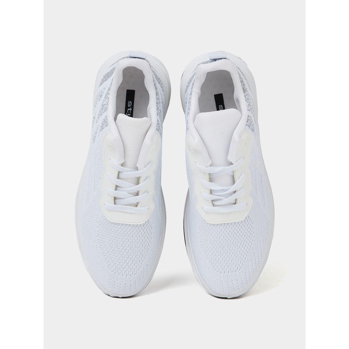 Styli Hollow Outsole Mesh Patterned Upper Sneakers-men-shoes-sneakers-image-6