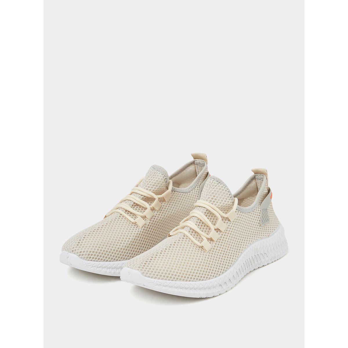 حذاء سنيكرز بتفاصيل محبوكة-men-shoes-sneakers-image-2