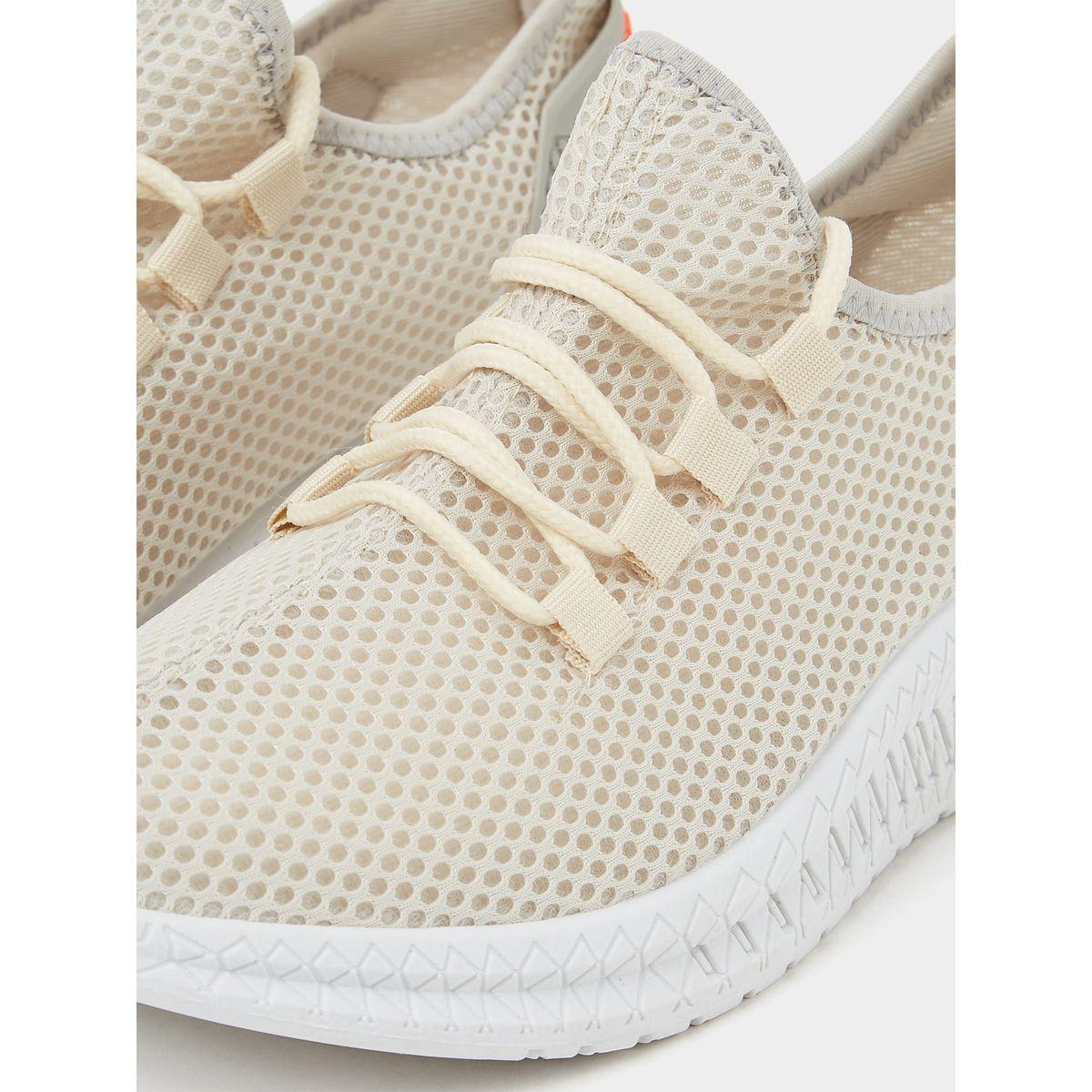 حذاء سنيكرز بتفاصيل محبوكة-men-shoes-sneakers-image-3