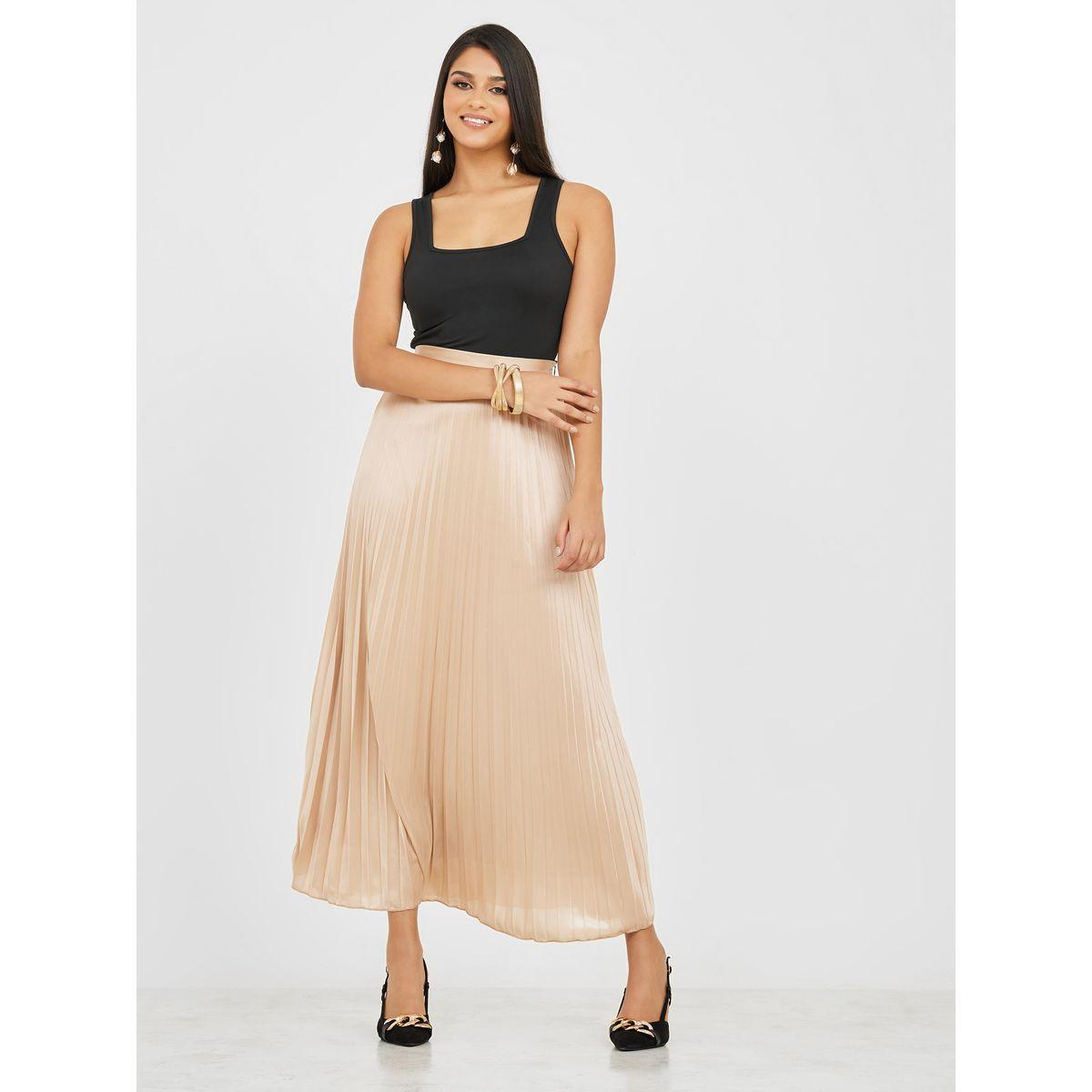 تنورة طويلة بتفاصيل براقة وكسرات-women-clothing-bottoms-skirts-image-2