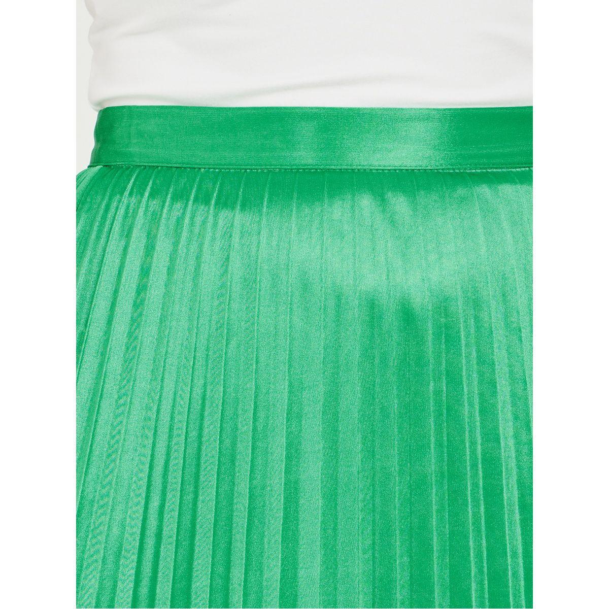 Styli Pleated Shiny Maxi Skirt-women-clothing-bottoms-skirts-image-3