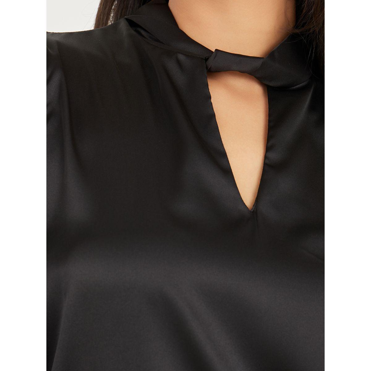 بلوزة ساتان بقصة عادية-women-clothing-shirtsandblouses-blouses-image-4