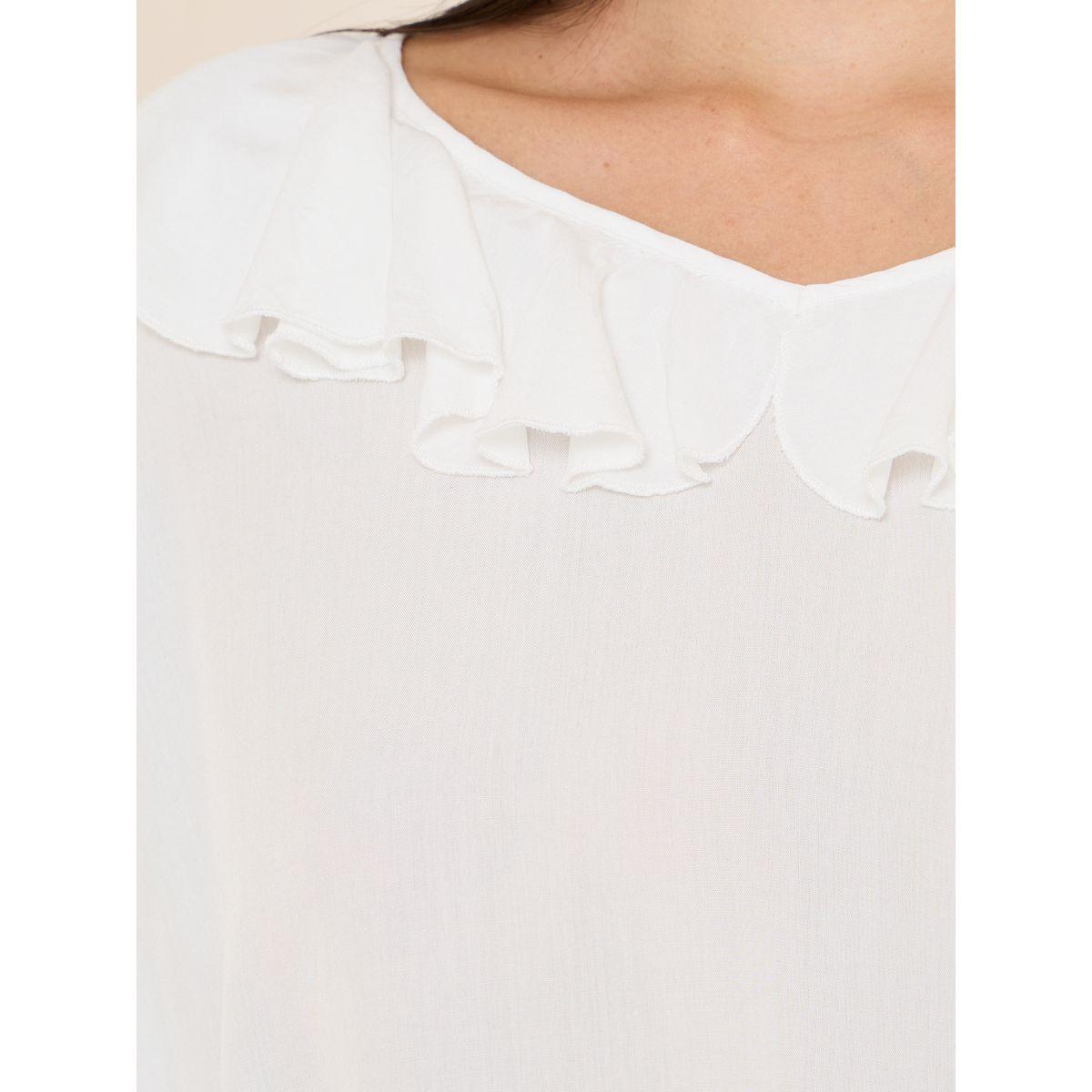 Styli V Neck Ruffle Detail Relaxed Fit Blouse-women-clothing-shirtsandblouses-blouses-image-3