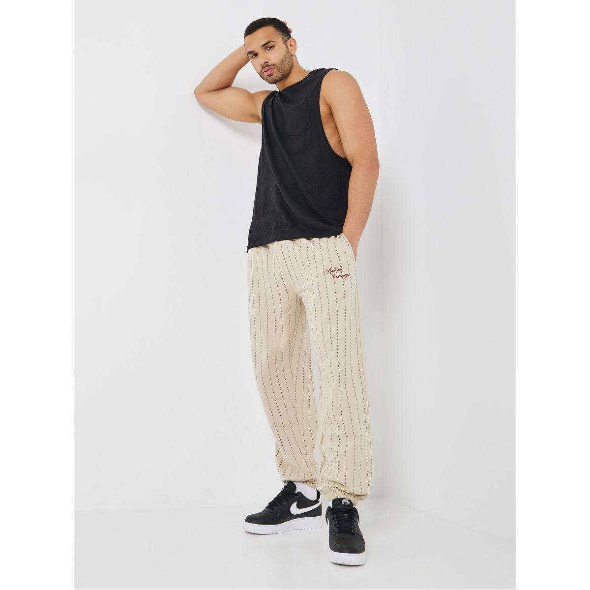 جوغر مخطط بقصة مريحة-men-clothing-bottoms-joggers-image-2