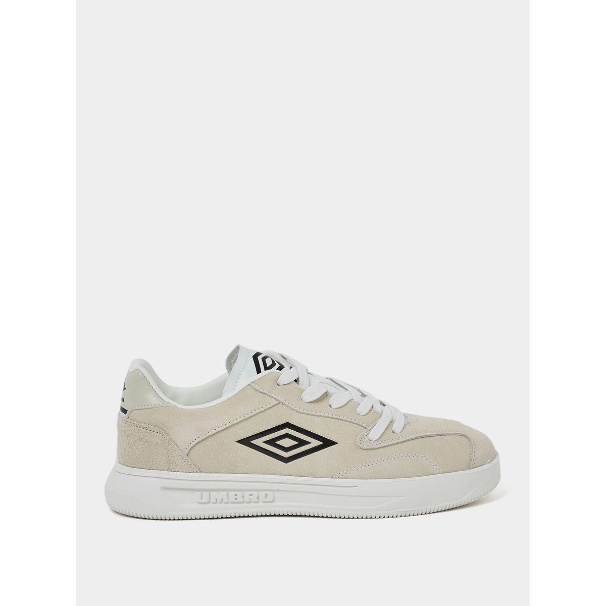 Umbro Talis Logo Detail Shoes-men-shoes-sneakers-image-1