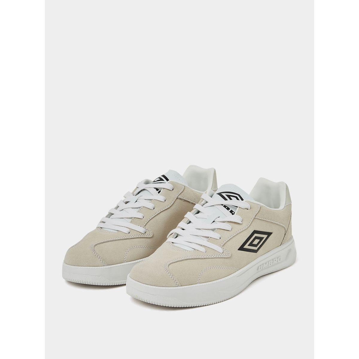 Umbro Talis Logo Detail Shoes-men-shoes-sneakers-image-2