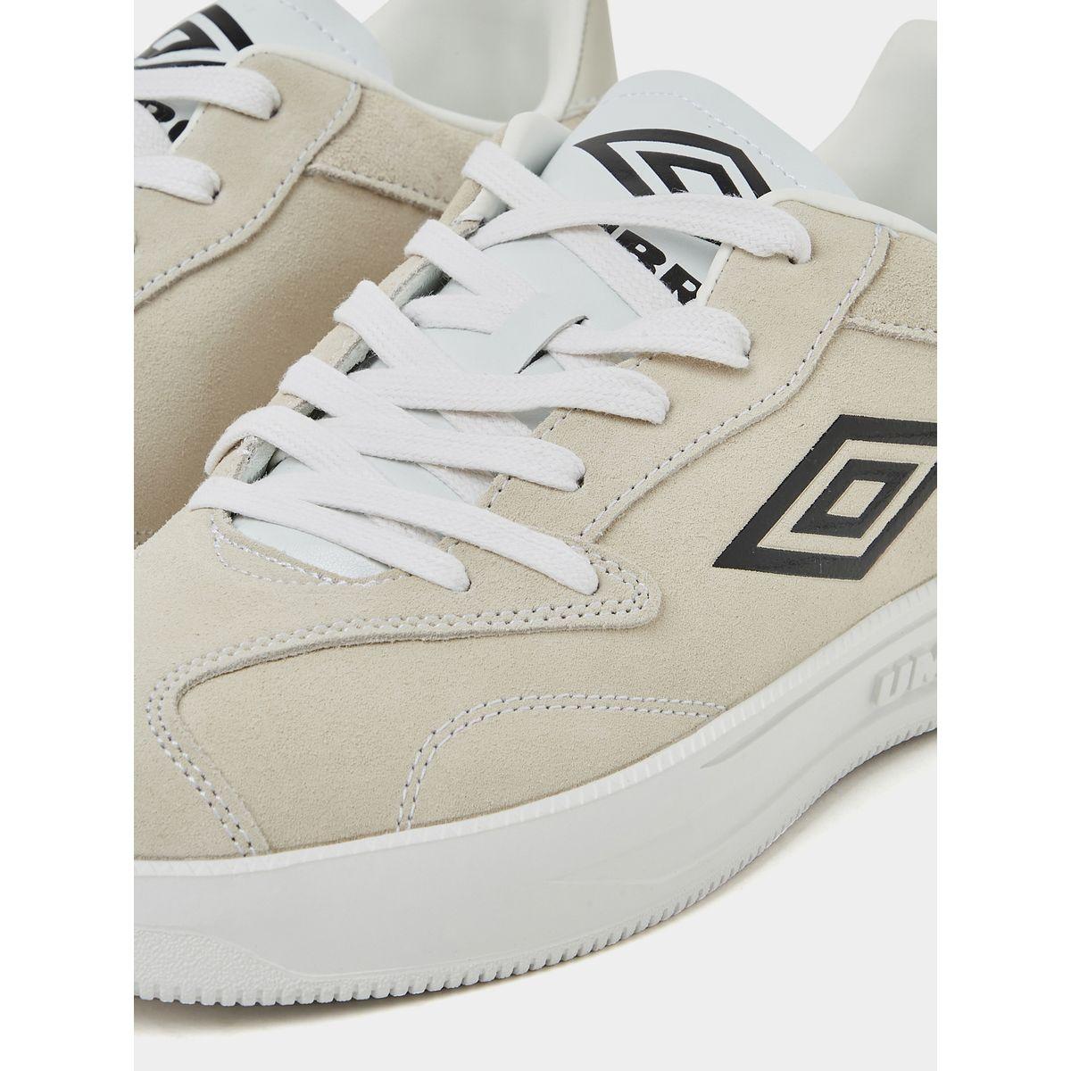 Umbro Talis Logo Detail Shoes-men-shoes-sneakers-image-3
