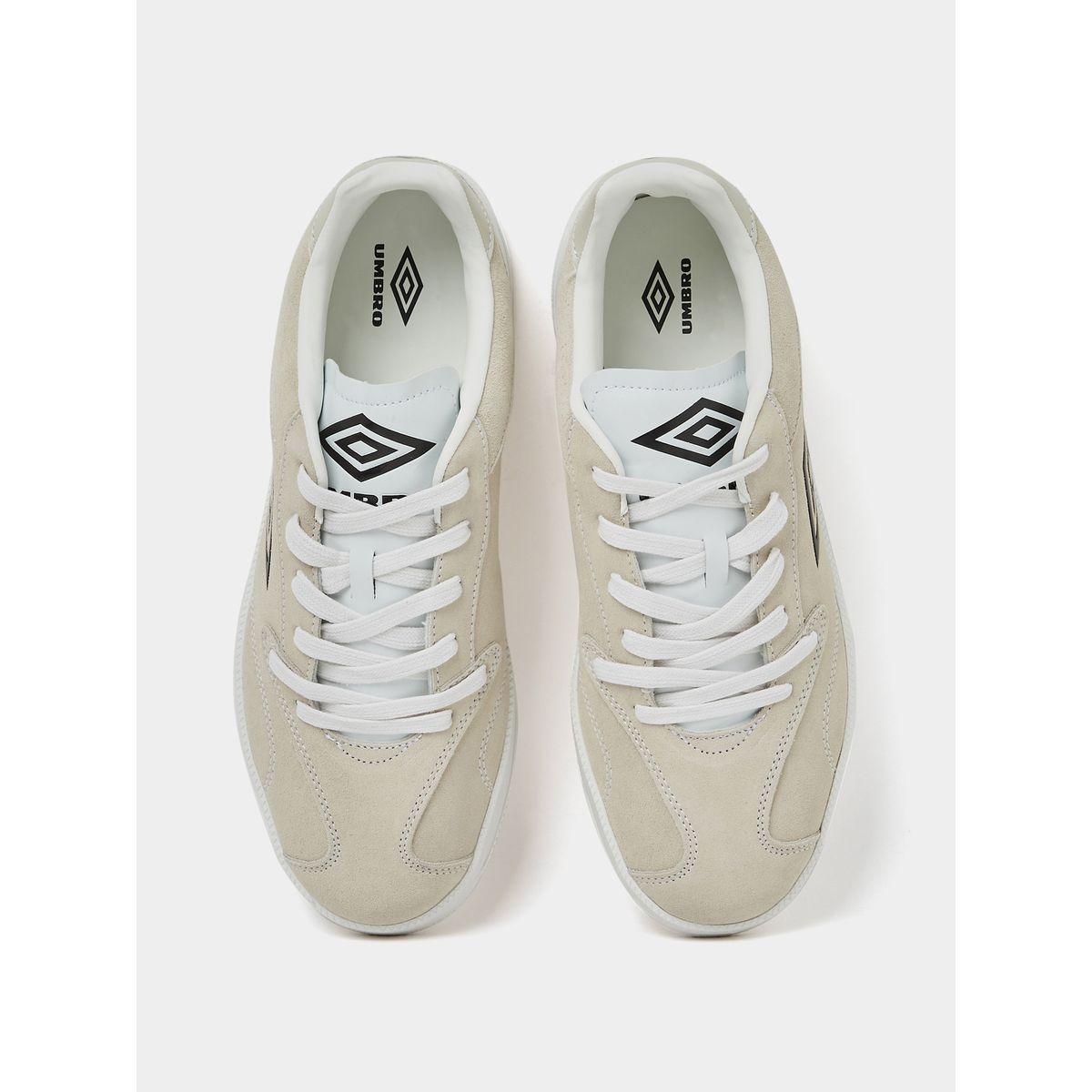 Umbro Talis Logo Detail Shoes-men-shoes-sneakers-image-5