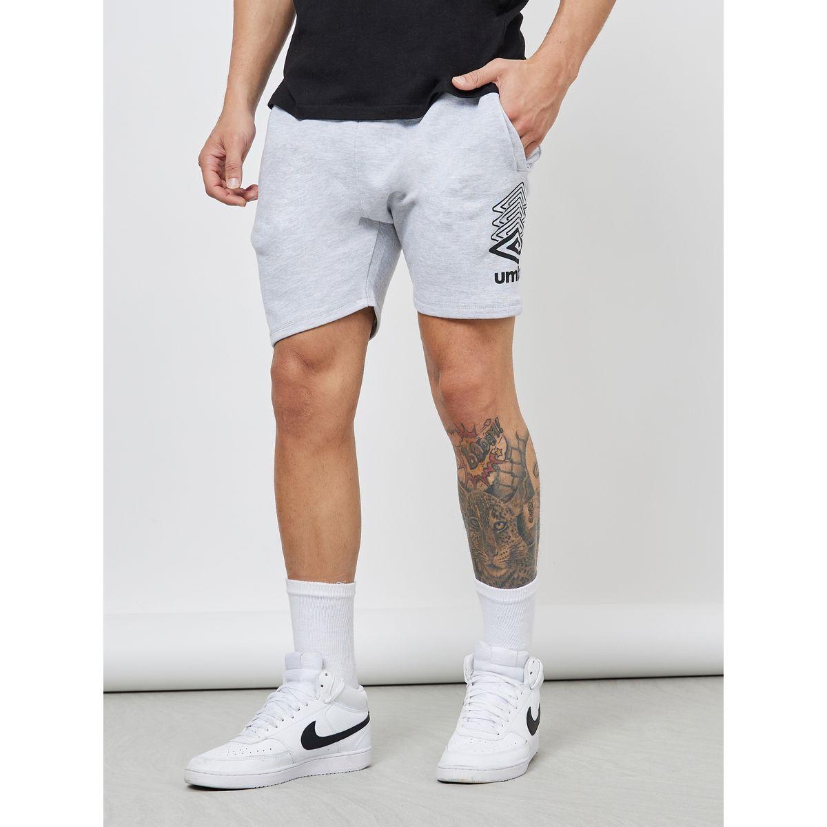 Umbro FW Terrace Short-men-clothing-sportswearandactivewear-bottoms-image-1