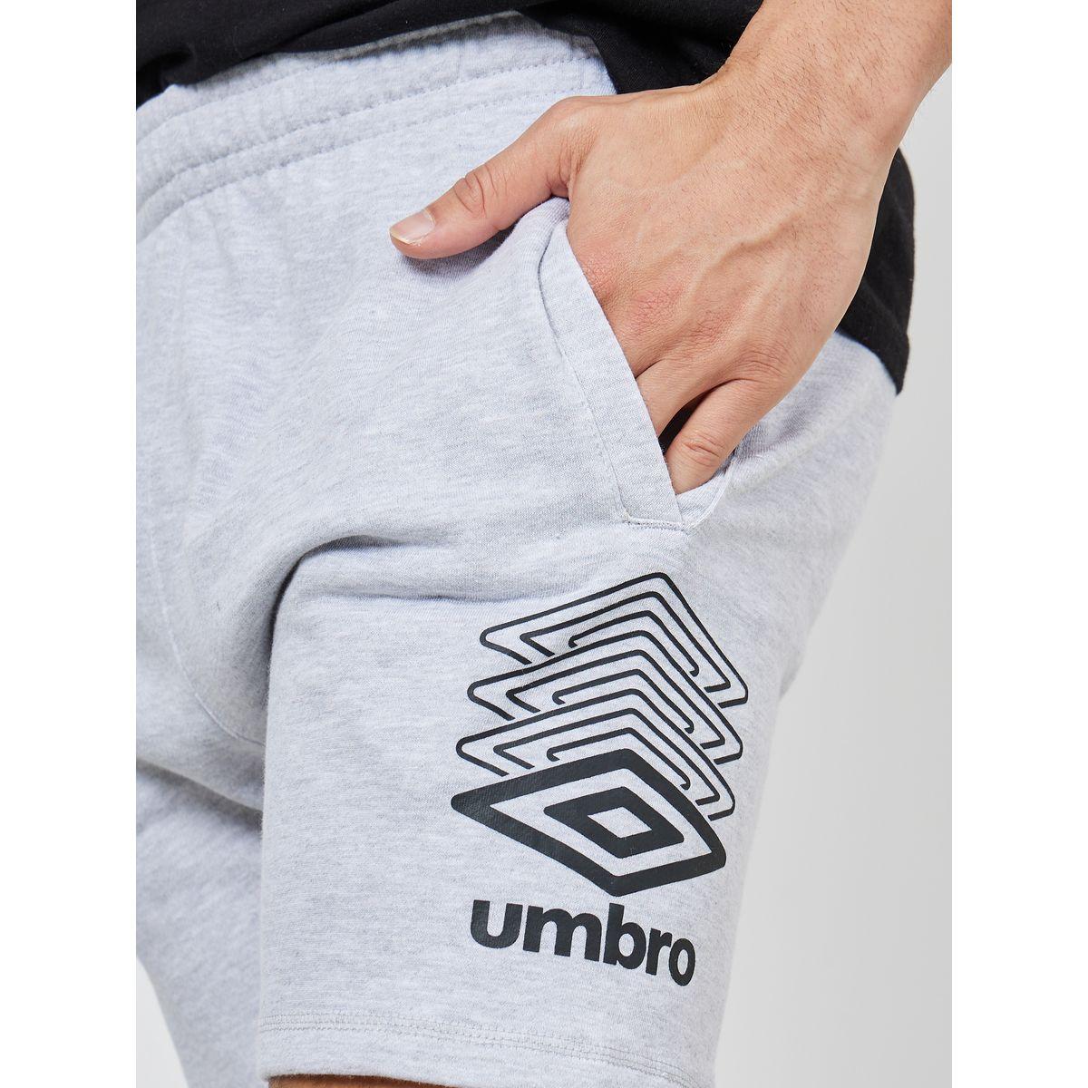 Umbro FW Terrace Short-men-clothing-sportswearandactivewear-bottoms-image-3