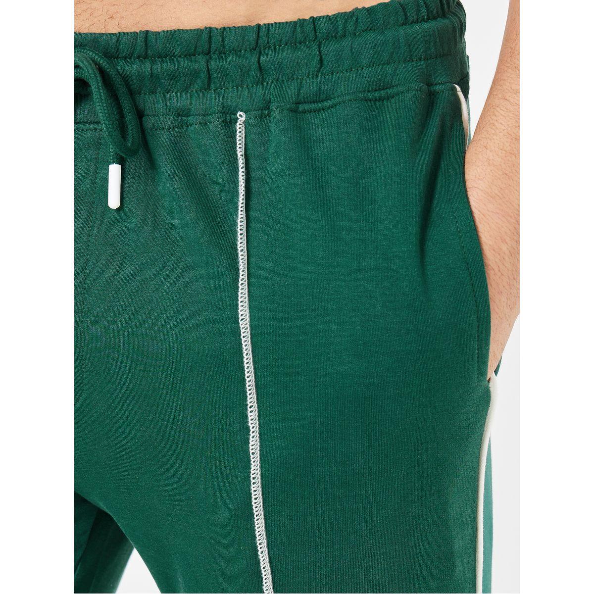 جوغر سادة بقصة سليم فت-men-clothing-bottoms-joggers-image-3