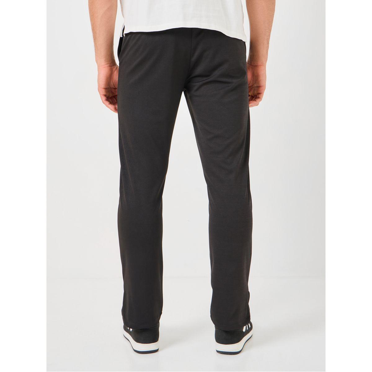 جوغر مزين بشق وحزوز-men-clothing-bottoms-joggers-image-5