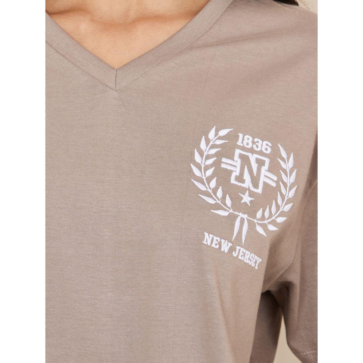 Styli Boxy Fit New Jersey Embroidered Slogan T-Shirt-women-clothing-tshirts-image-5