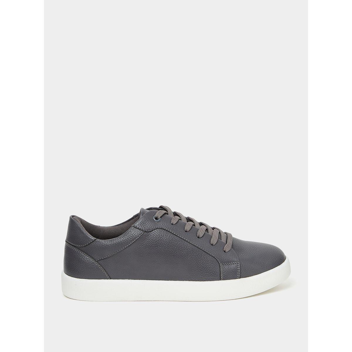 Styli Round Toe Lace Up Casual Shoes-men-shoes-sneakers-image-1