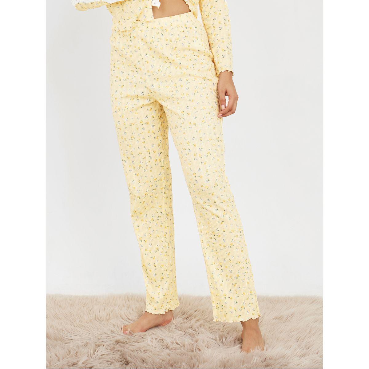 Styli Unwind Ditsy Floral Print Shirt and Pyjama Set-women-clothing-nightwear-pyjamas-longsets-image-5