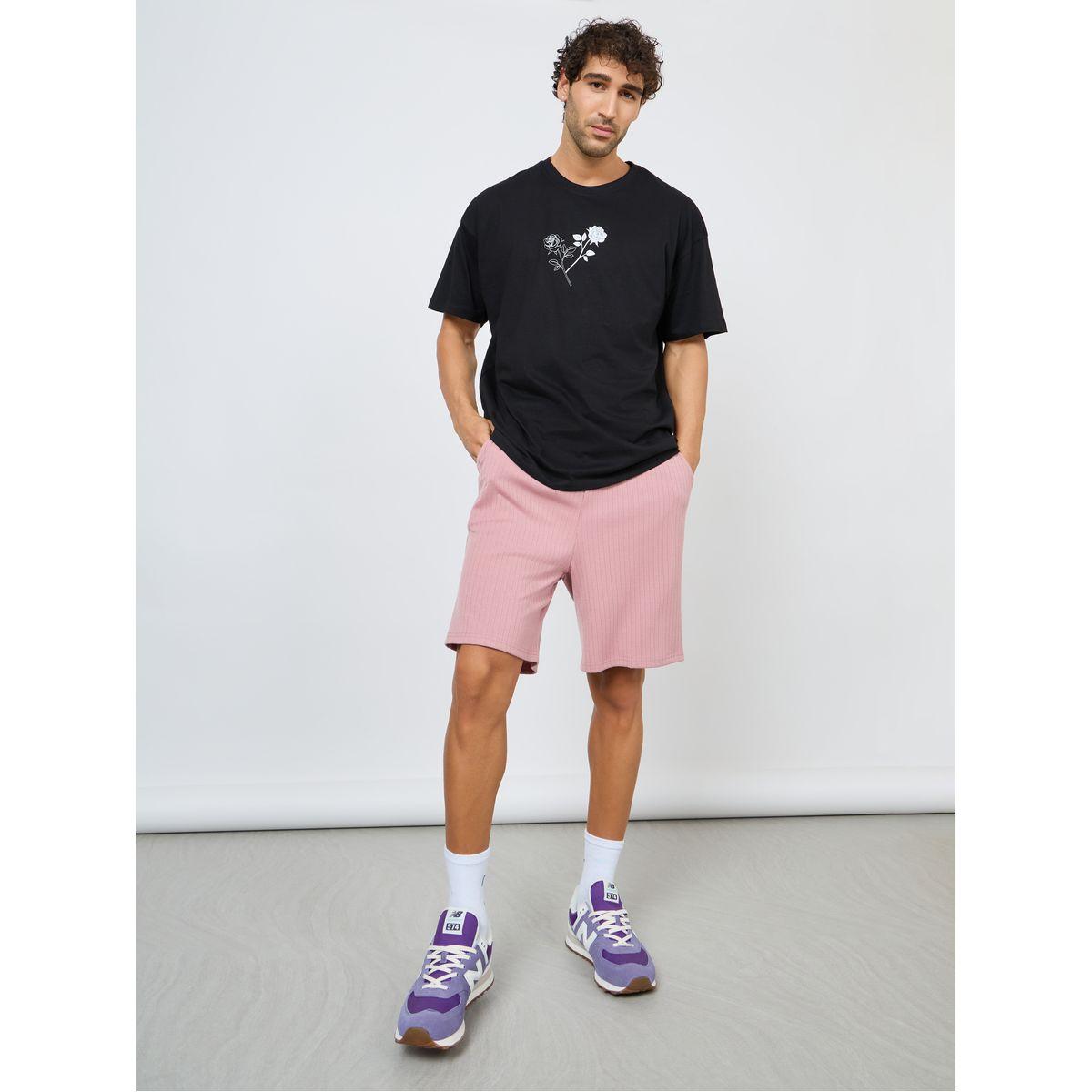شورت بتفاصيل بارزة الملمس-men-clothing-bottoms-shorts-image-2