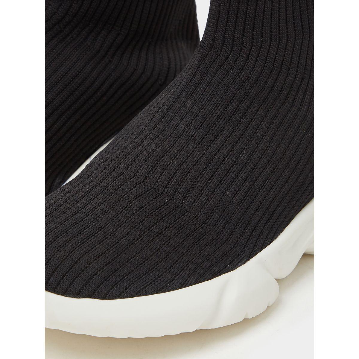 حذاء سنيكرز سهل الارتداء-men-shoes-sneakers-image-3
