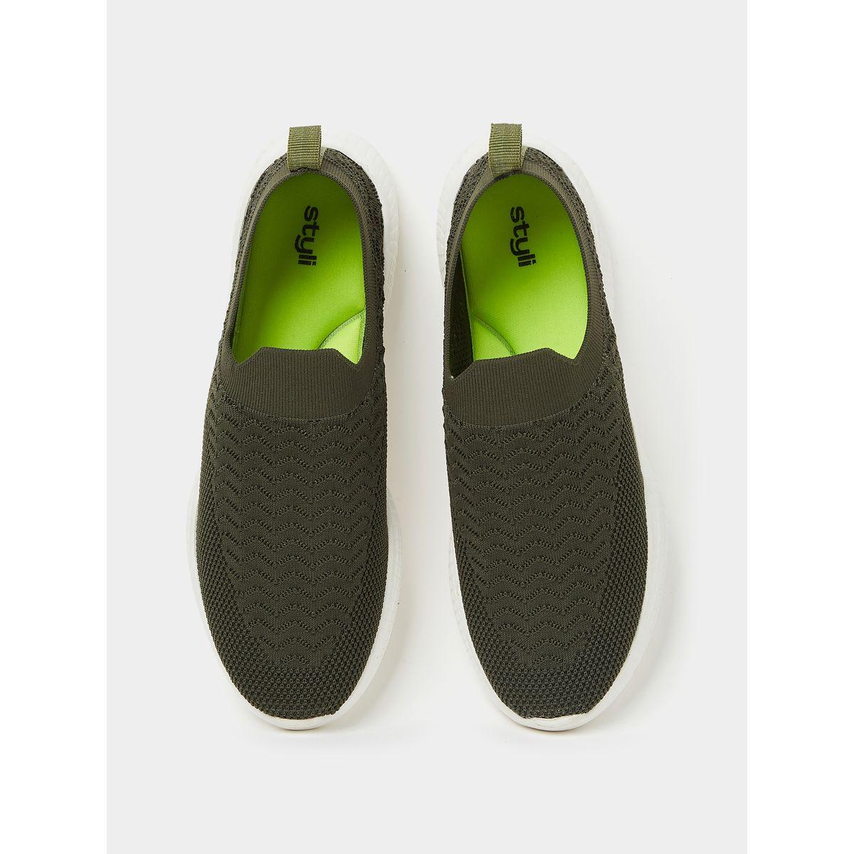 Styli Solid Knit Pull On Sneakers-men-shoes-sneakers-image-5
