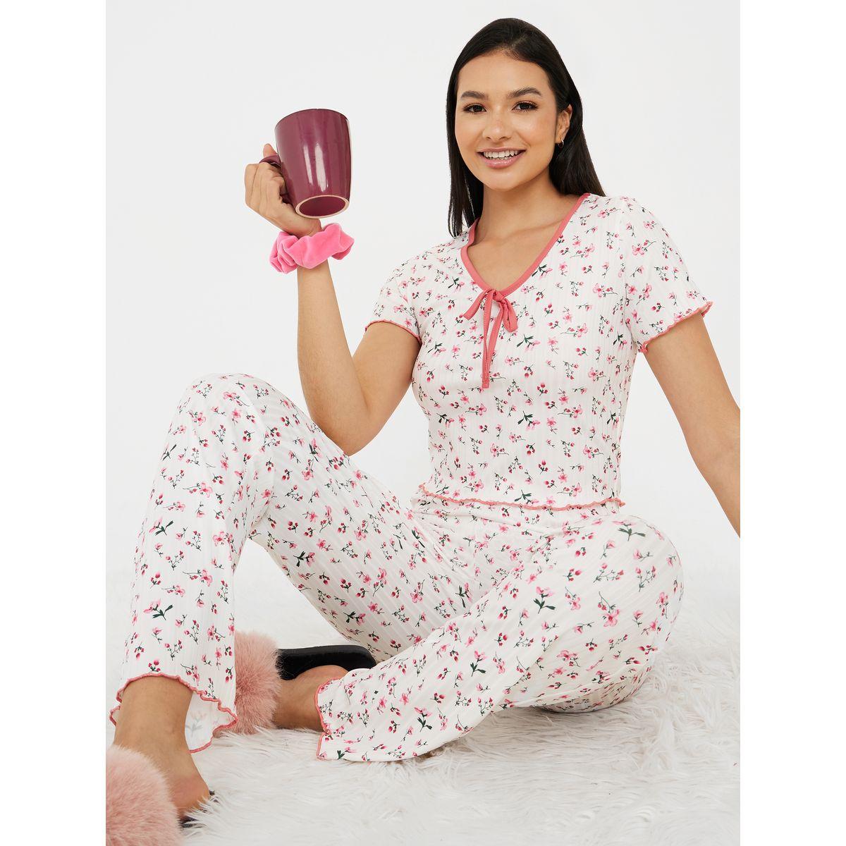 طقم بيجاما من ( تيشيرت + بنطال )-women-clothing-nightwear-pyjamas-longsets-image-1