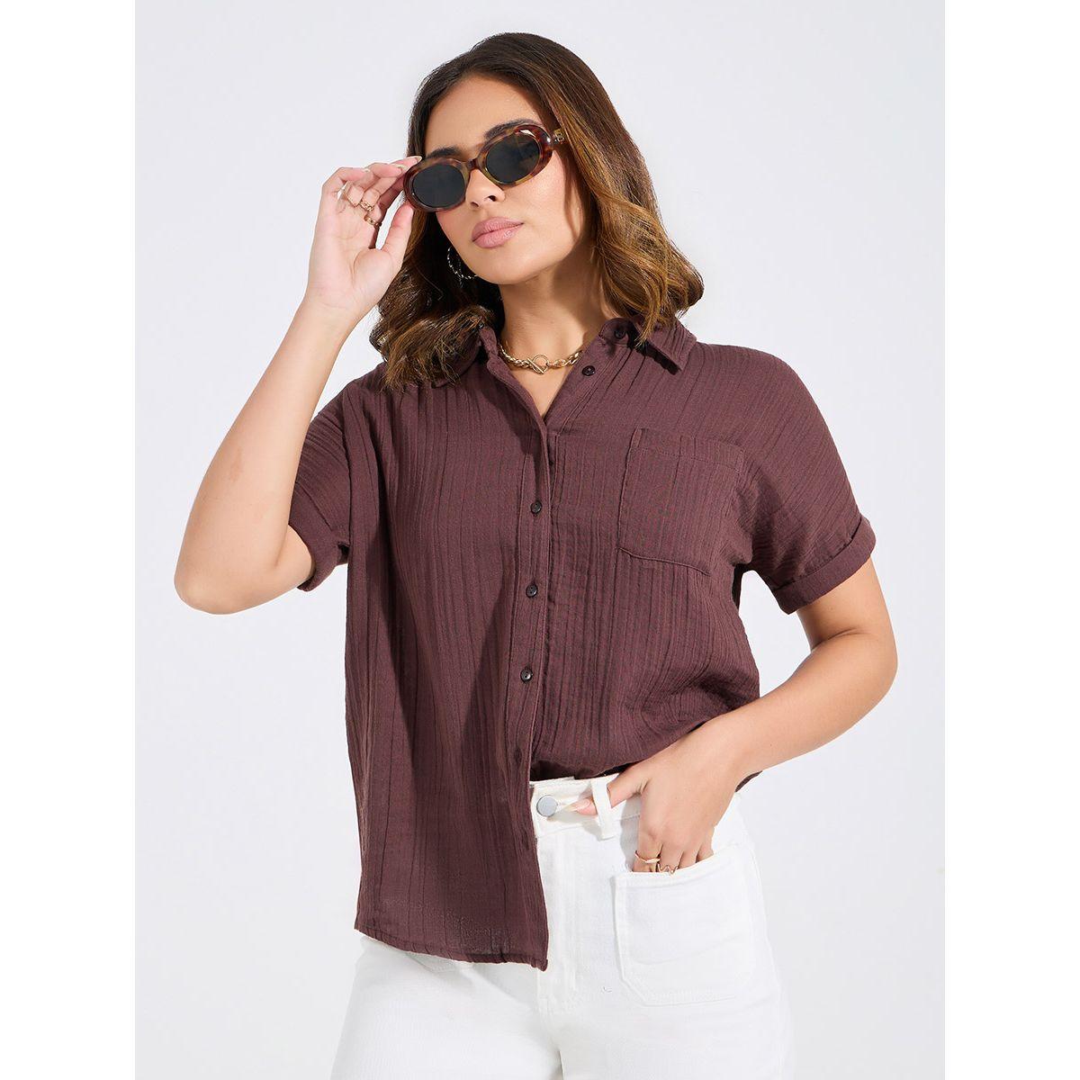 بلوزة بتفاصيل بارزة الملمس مع قصة عادية وازرار-women-clothing-shirtsandblouses-shirts-image-3
